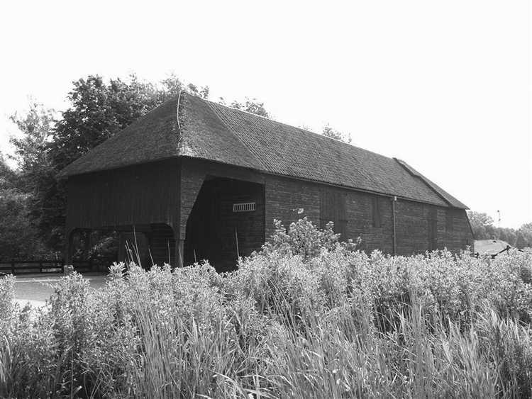 De echte wierschuur die in 1991 werd gebouwd